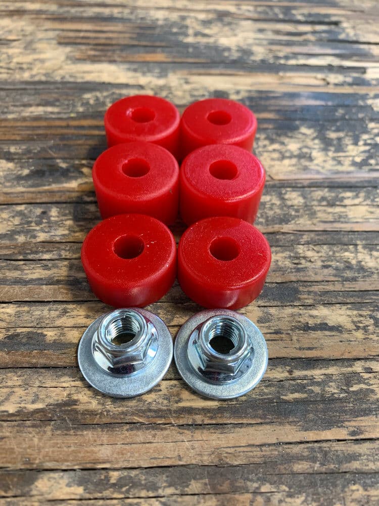 FASST 4 Red Compression, 2 Red Rebound, 2 Washers, 2 Nuts