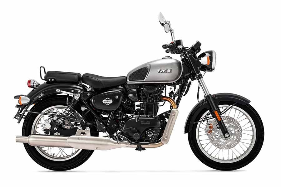 BENELLI - IMPERIALE 400 - STRIEBORNÁ - PREDVÁDZACÍ MOTOCYKEL